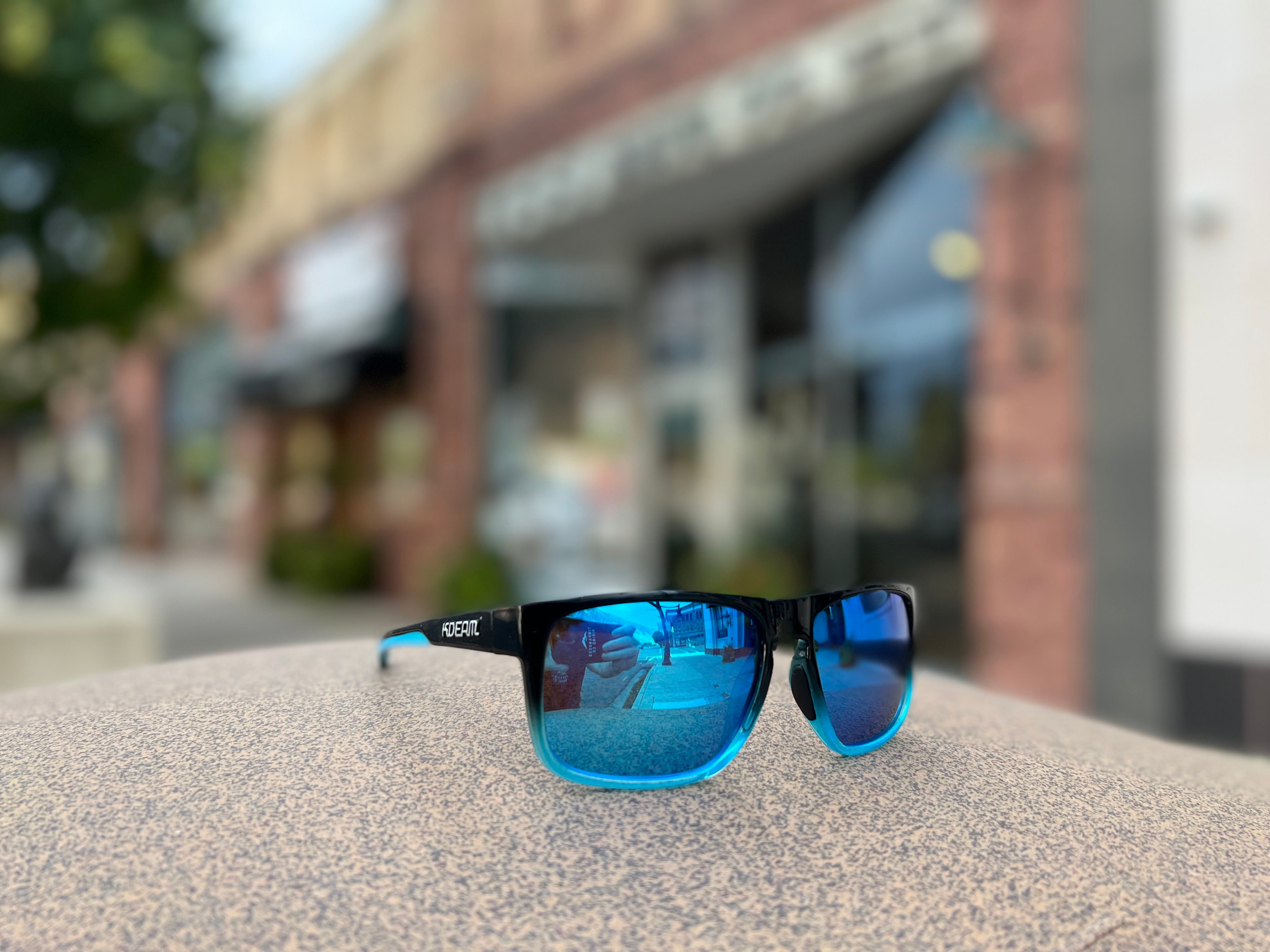 Classics - Vintage 80s Sunglasses